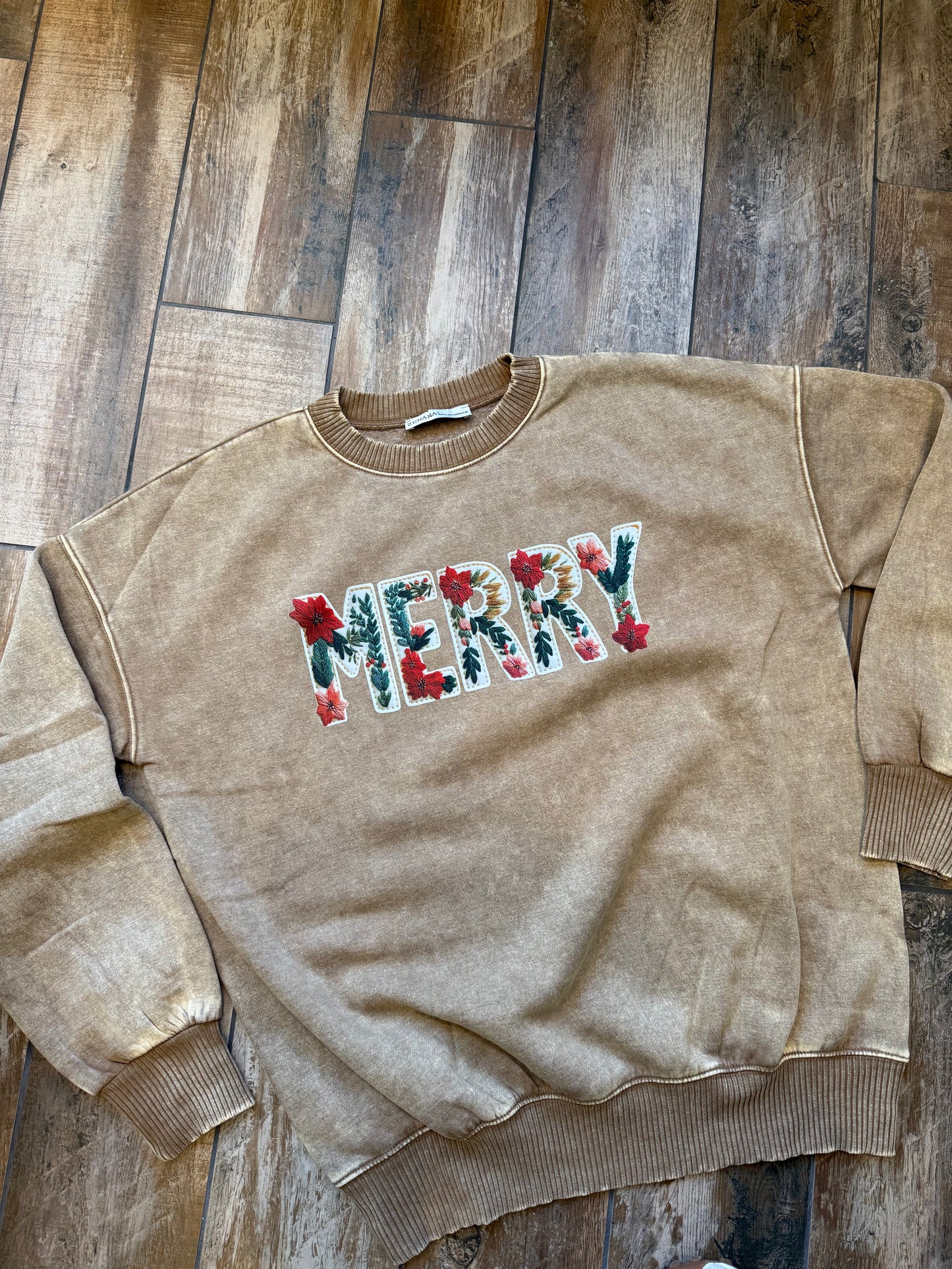 Merry Crewneck