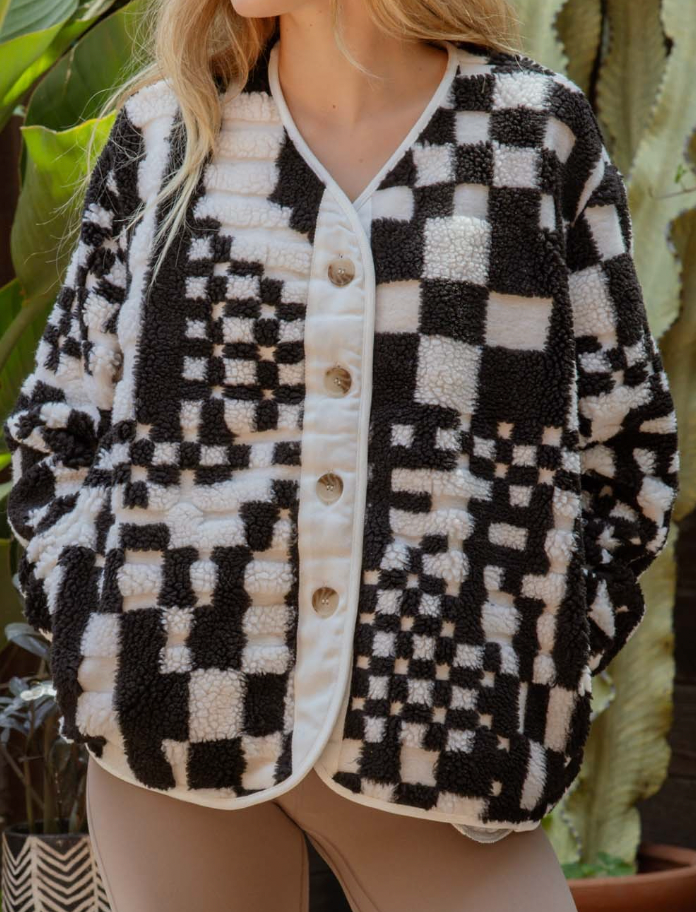 DOORBUSTER - Checkered Button Down Fleece